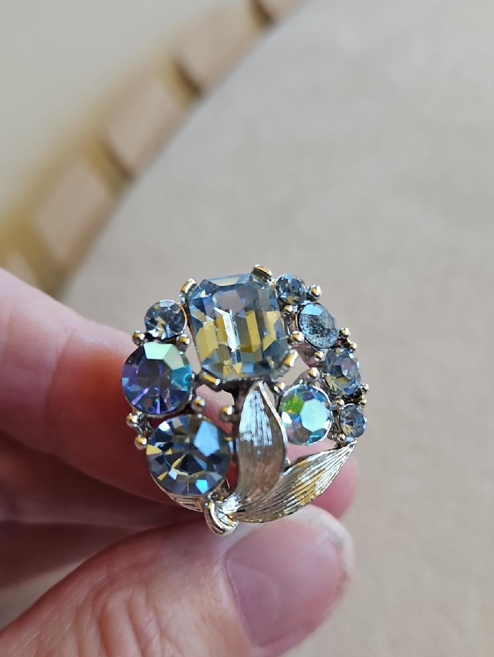 LISNER Brushed Silver-Tone Blue AB Rhinestone Cluster Clip-On Earrings Stunning! - Picture 2 of 6